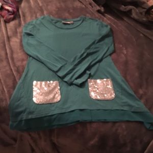 LOGO top with LulaRoe leggings